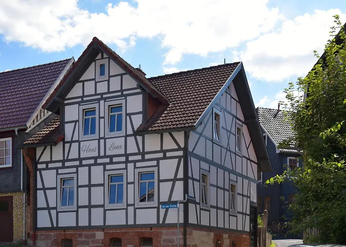 Alter Balken-neuer Glanz - Luna Im Herzen Heinrichs * Suhl